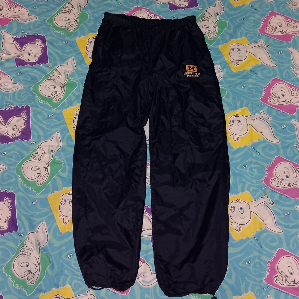 90s Nylon Cargo Pocket Michigan Wolverines Pants Vinatge U of M